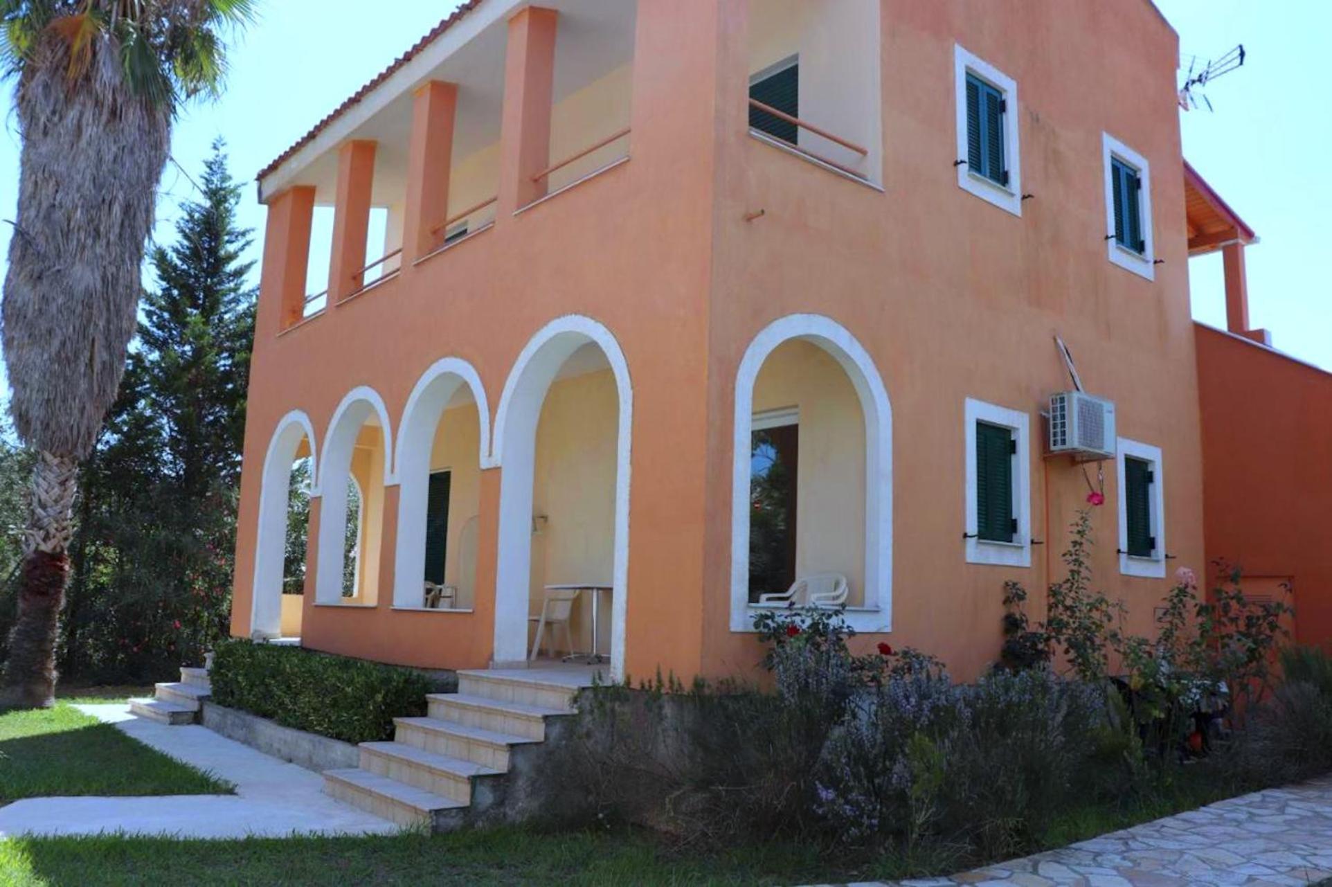 Irini Apartments And Studios Kávos Eksteriør billede