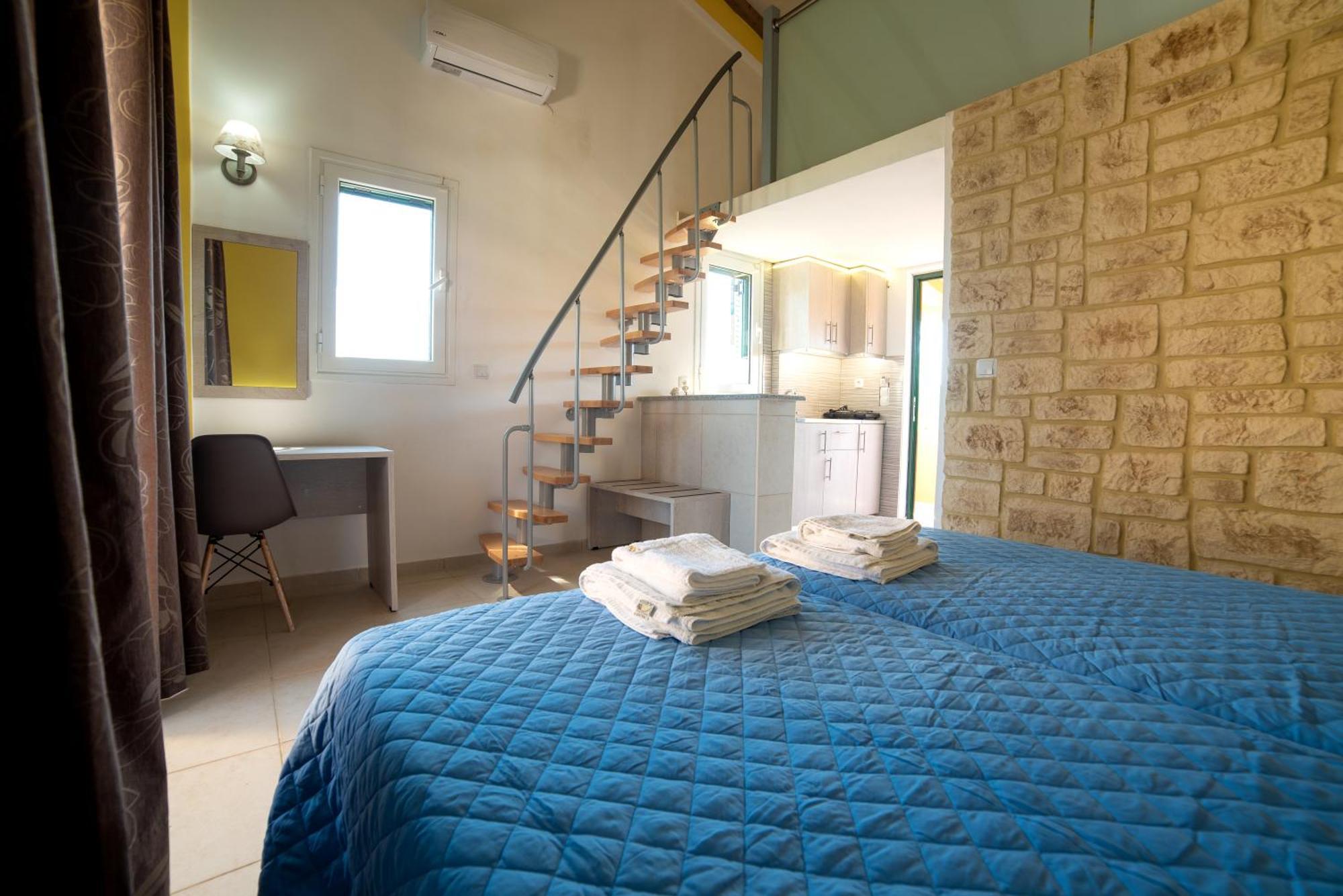 Irini Apartments And Studios Kávos Eksteriør billede